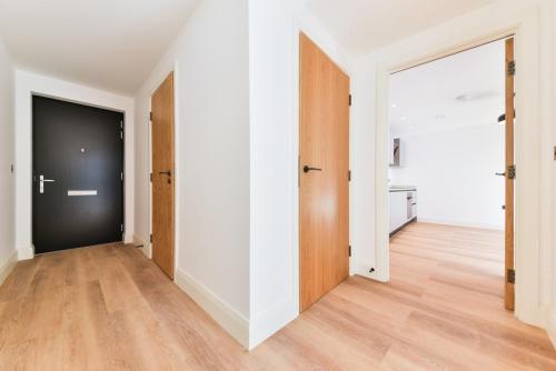 Artisan Court, Wembley. 9 Flats, 3 commercial units.-9